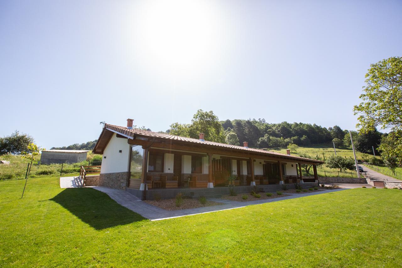 Ferienwohnung Fuente El Güeyu Onís Exterior foto