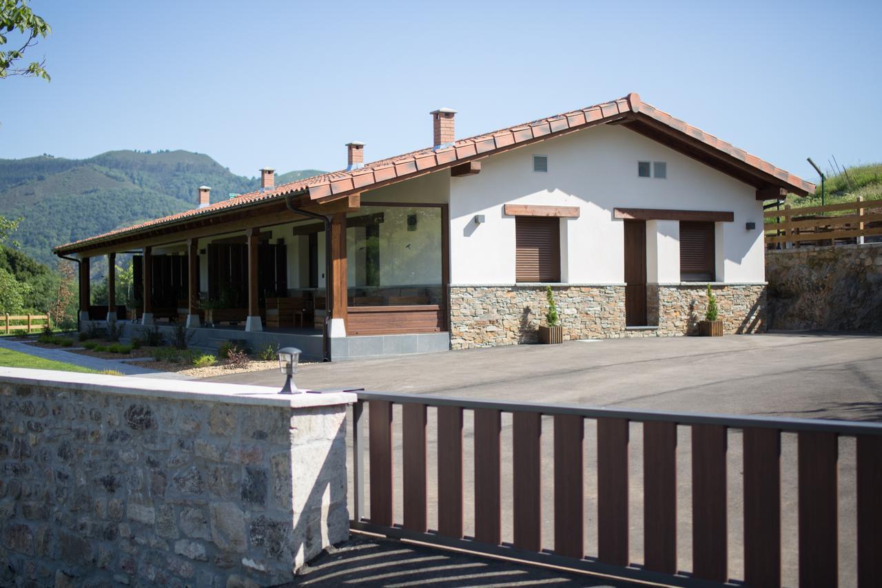 Ferienwohnung Fuente El Güeyu Onís Exterior foto
